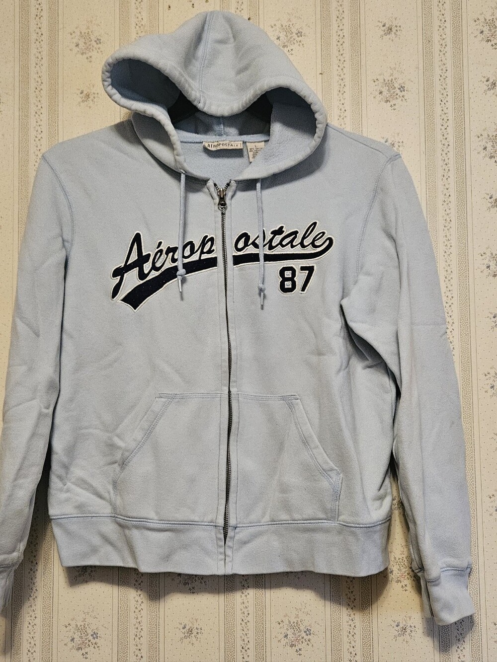 Aéropostale 87 Light Blue Zip Up Hoodie